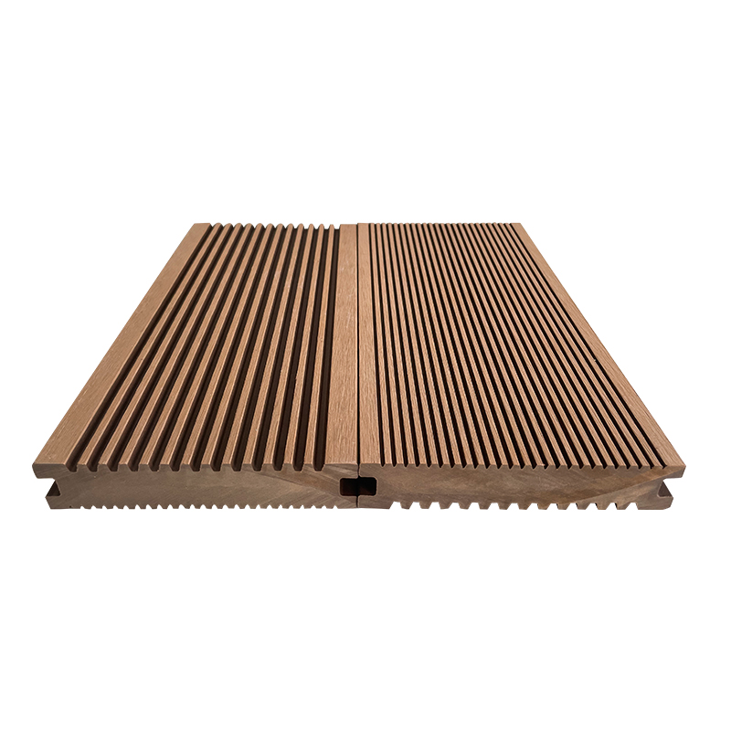 Outdoor Solid Wood Plastic Decking